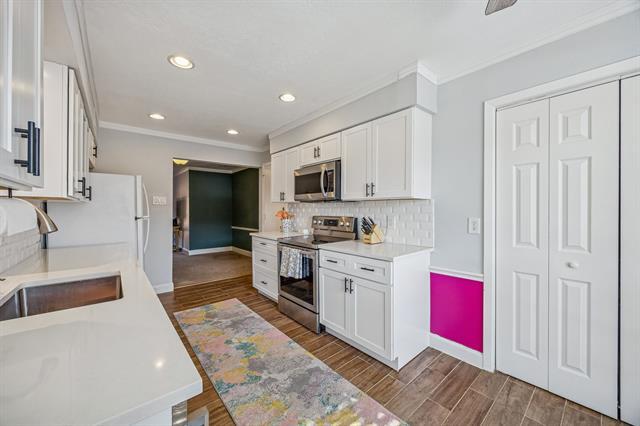 Building Photo - 10019 Regal Park Ln