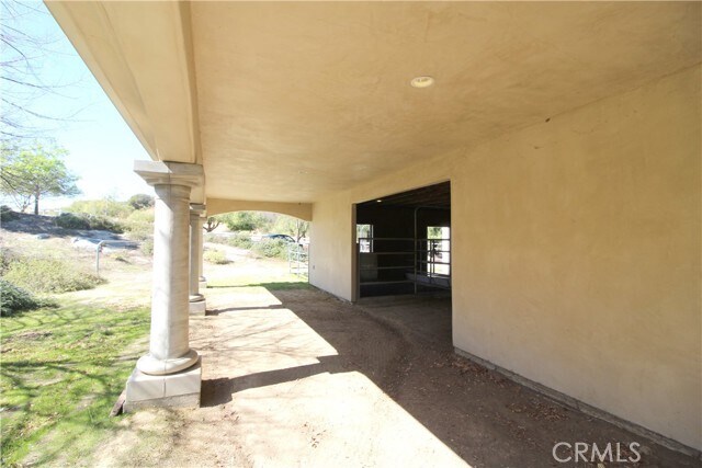 Building Photo - 18797 Vista De Montanas