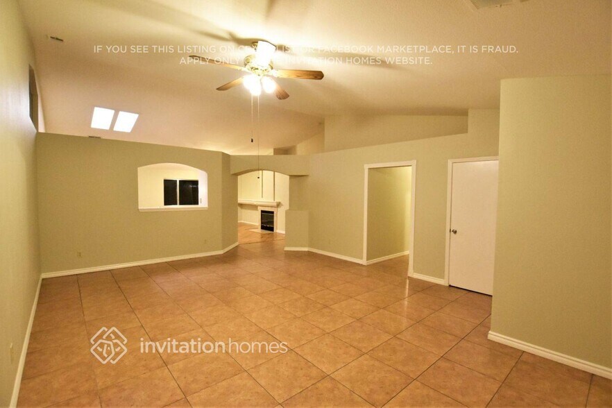 Building Photo - 2644 Togninali Ln