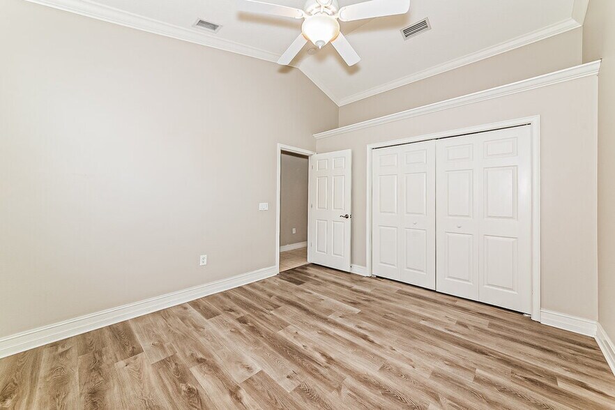 Building Photo - 6340 Rookery Cir