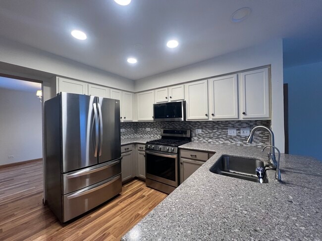 Building Photo - 11800 Niagra Ln