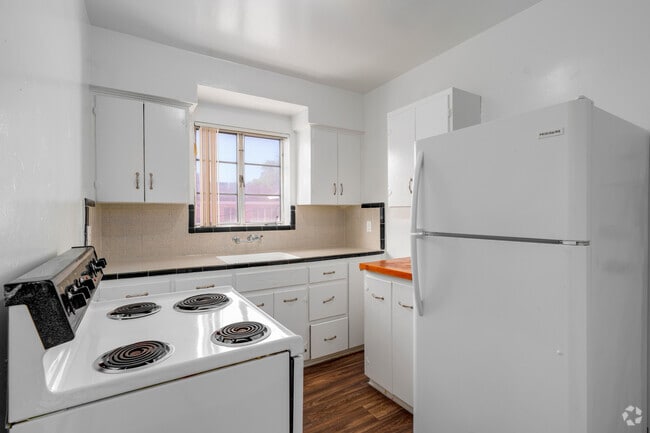 Interior Photo - Lake Ivanhoe Shores Apartments