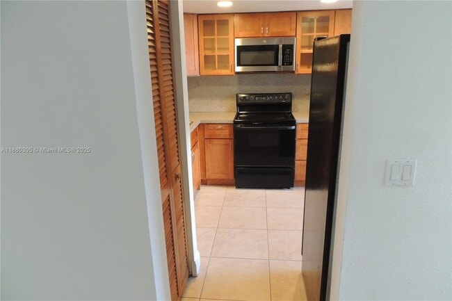 Building Photo - 10104 NW 41st St