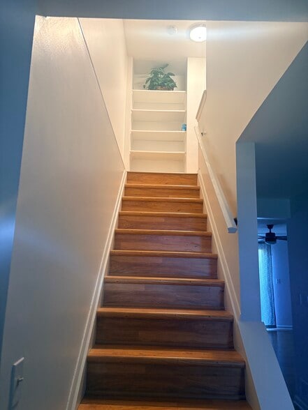 Building Photo - 9602 E Idlewood Dr