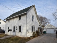 Building Photo - Single Family Home Available!