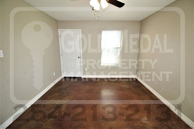 Building Photo - 1017 S 9th St