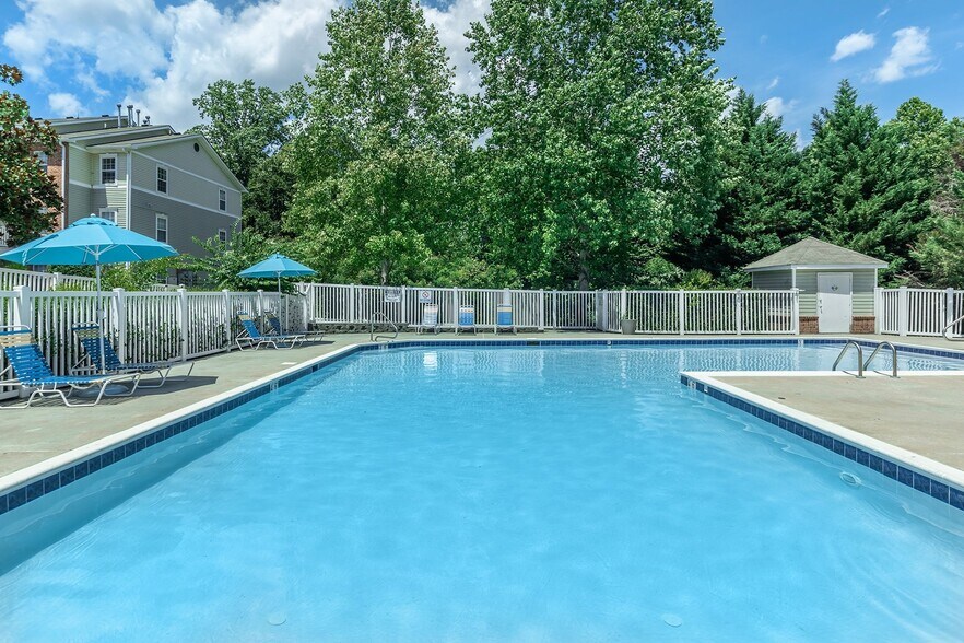 Building Photo - Overlook at Falling Creek Apartment Homes