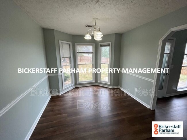 Building Photo - 6226 Bayberry Dr