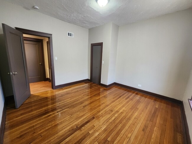 Building Photo - 3538 W Jackson Blvd