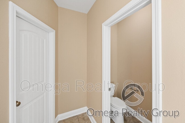 Building Photo - 5185 Gamepoint Dr