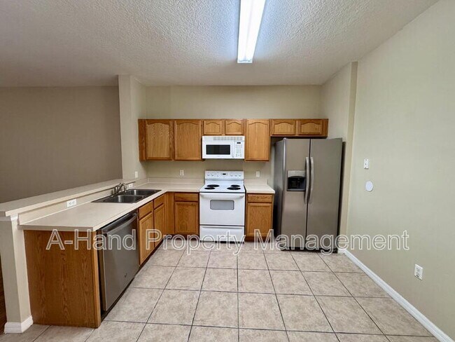 Building Photo - 1413 Retreat Cir