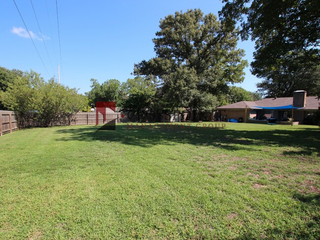 Building Photo - 2707 Patriot Dr