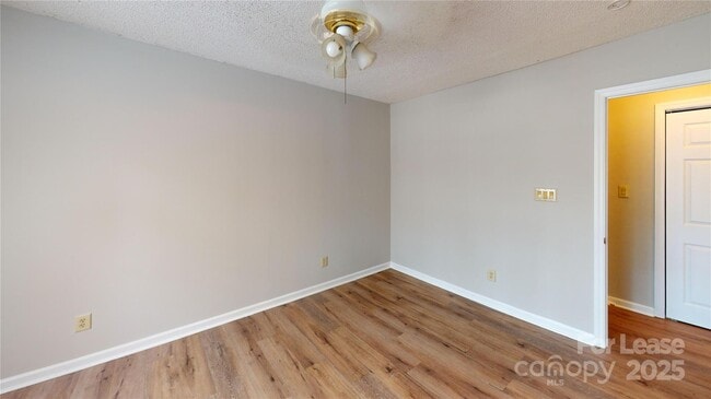 Building Photo - 5921 Amity Springs Dr