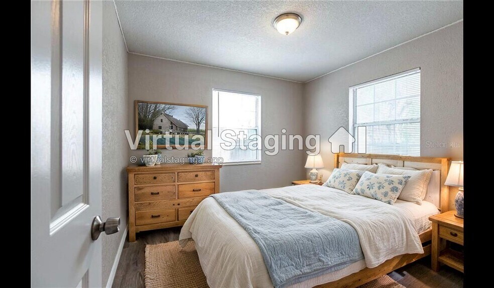 BR 3, staged - 1526 28th St N