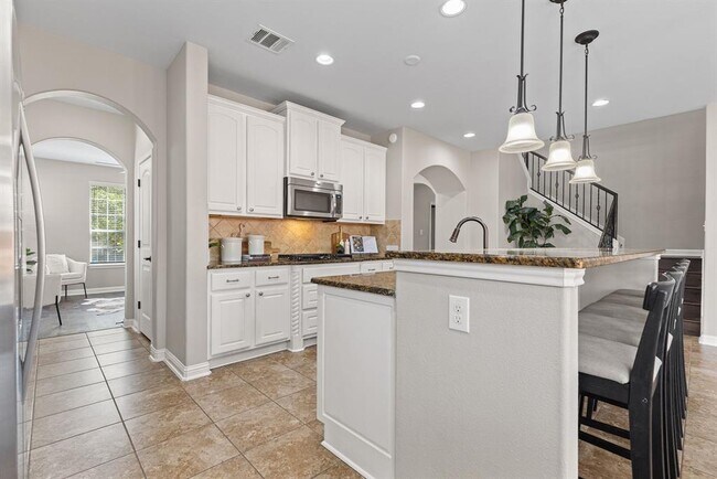 Building Photo - 3312 Cortes Pl