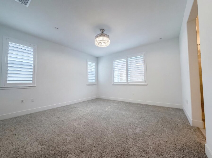 Building Photo - 914 Lucent St