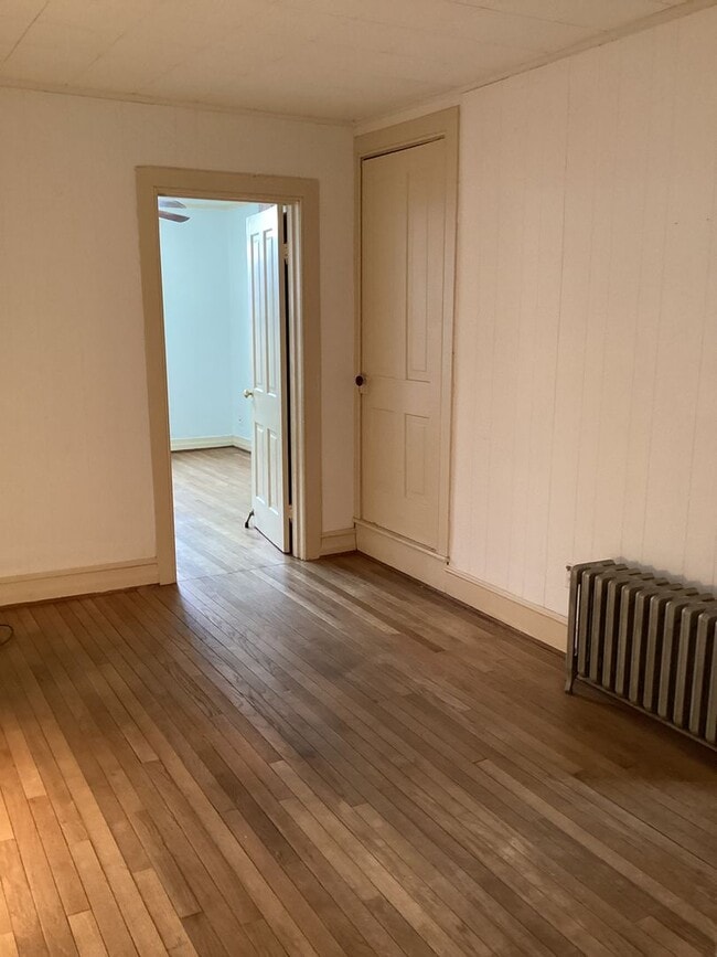 Building Photo - 6- 8 E. Third Street