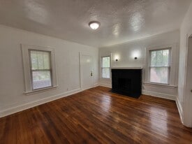 Building Photo - 4548 Notter Ave