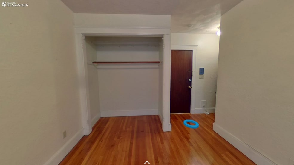 Building Photo - 35 Fellsway W