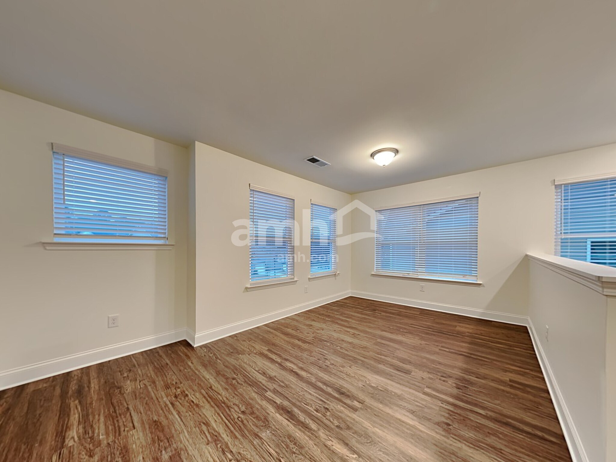 Building Photo - 1380 Ashlyn Ct