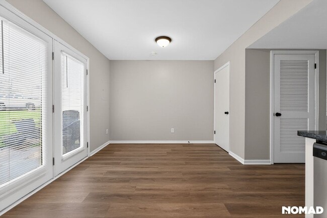 Building Photo - 4232 5th Ave S