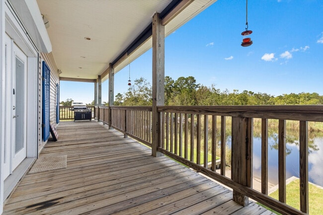 Building Photo - 4166 Old Lazy River Rd