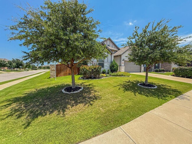 Primary Photo - 128 Regents Ln