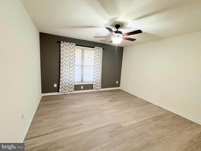 Building Photo - 18162 White Tail Way