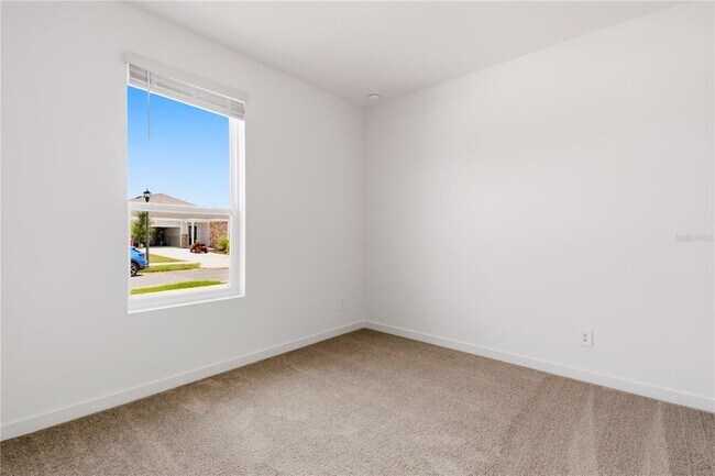 Building Photo - 5550 Guava Ct