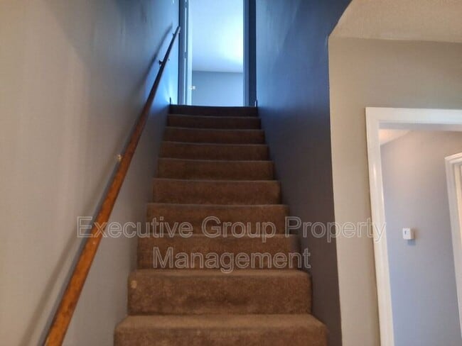 Building Photo - 716 Rogersville Rd
