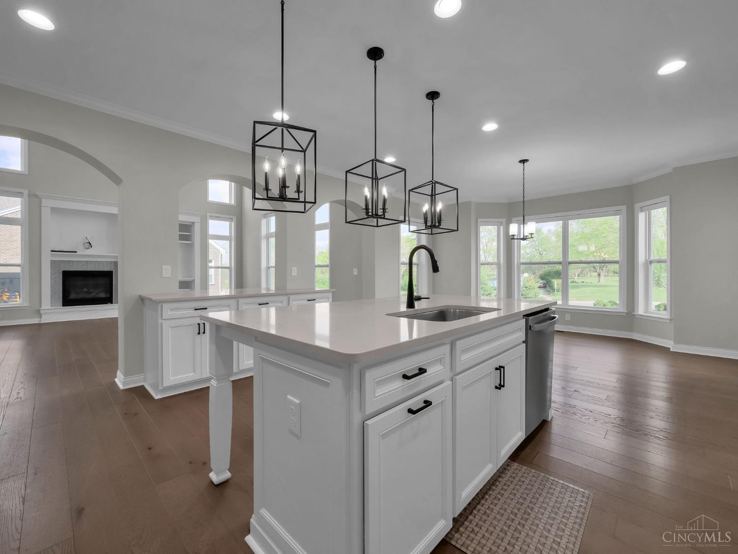 Building Photo - 5874 Spinney Ct