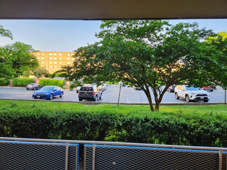 balcony view - 1931 N Cleveland St