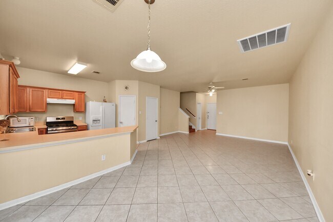 Building Photo - 8106 Montague Manor Ln