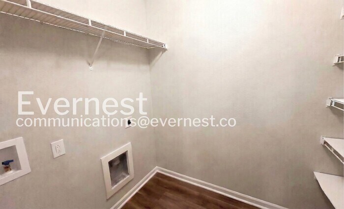 Building Photo - 124 Blackwell Ct