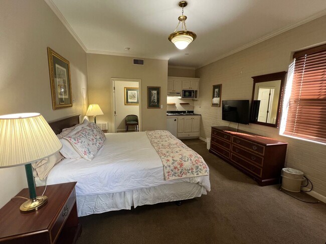 Building Photo - Bendel Gardens Apartment