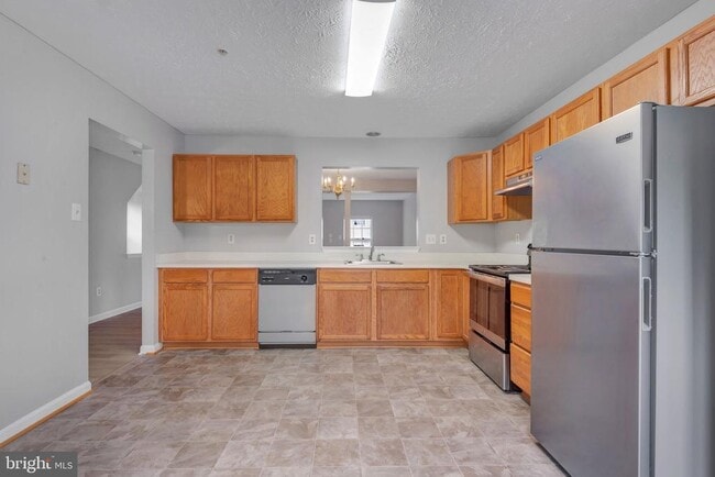 Building Photo - 3917 Elkhorn Cir