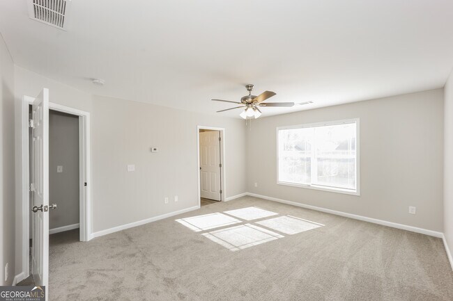Building Photo - 1559 Persimmon Trce
