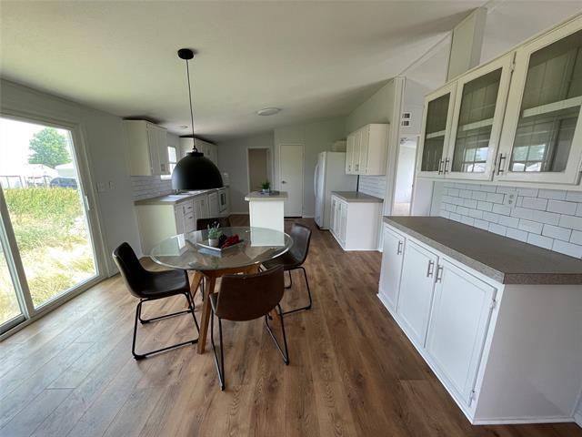 Building Photo - 9066 Diamond Avenue