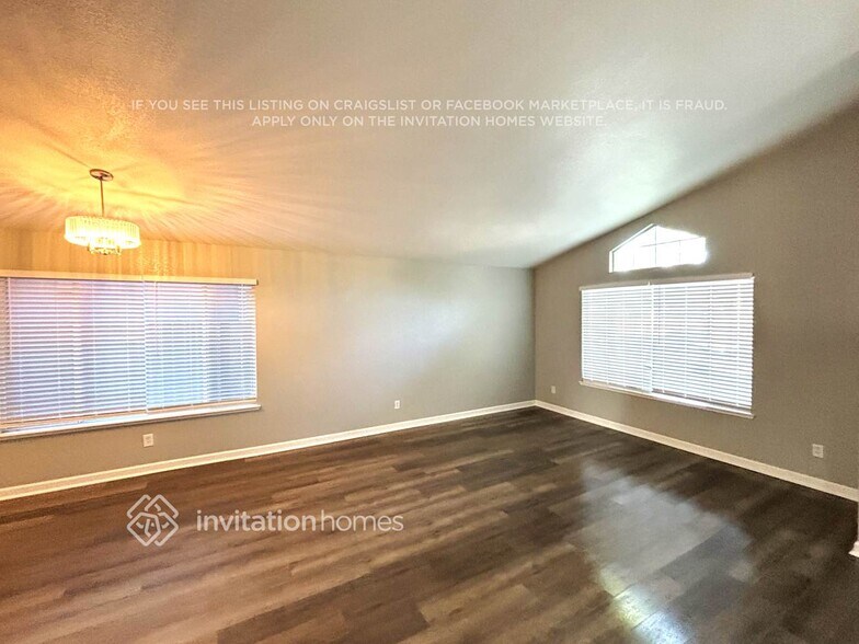 Building Photo - 8551 Morning Skye Way