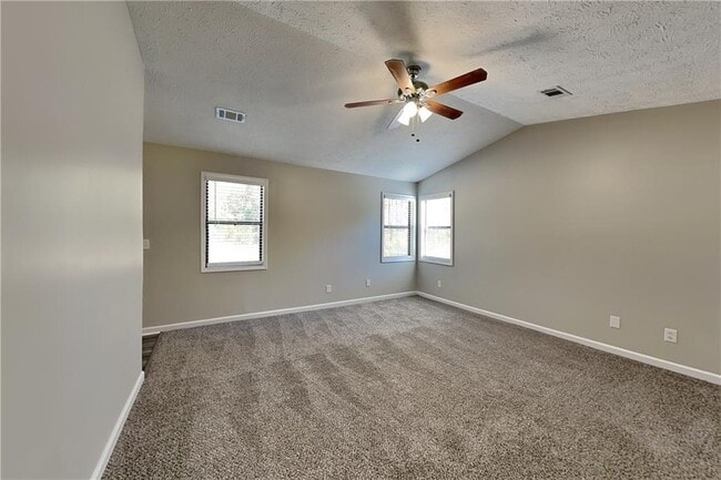 Building Photo - 3404 Owens Pass NW