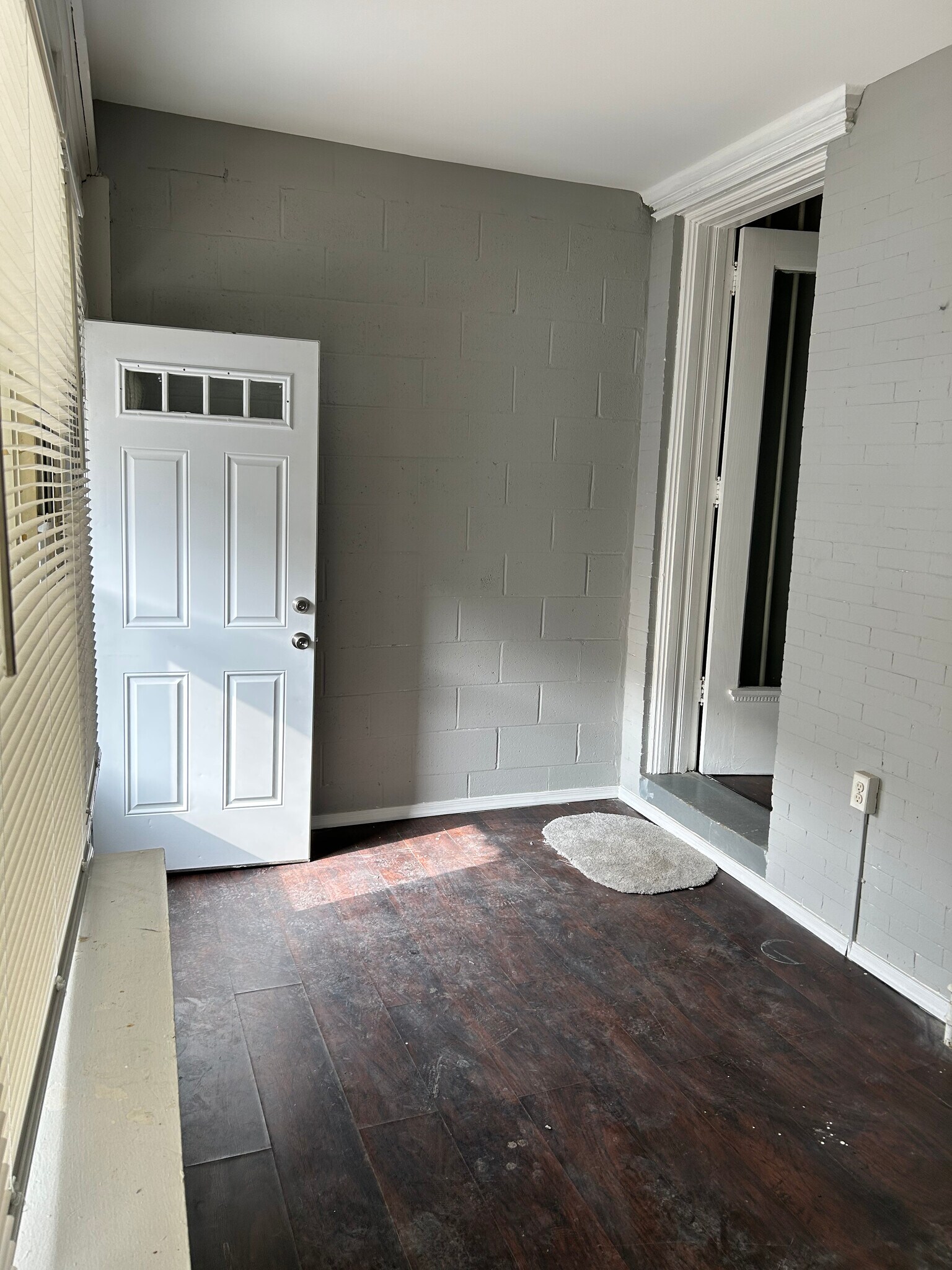 Building Photo - 2029 S Frazier St