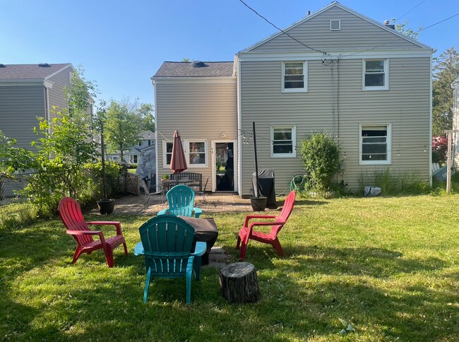 Building Photo - 175 Shelbourne Rd