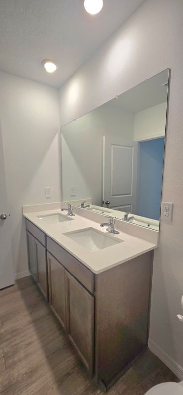 Building Photo - 32562 Midsummer Night Ln