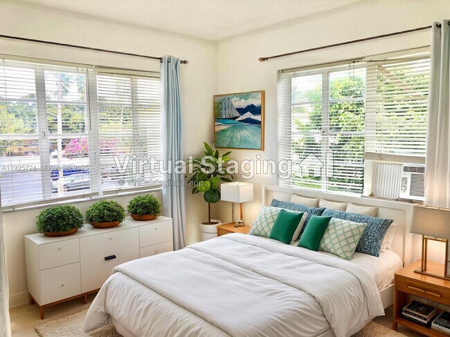 Building Photo - 625 83rd St