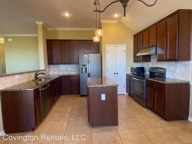 Building Photo - 4 br, 2 bath House - 716 Copper Ridge Loop