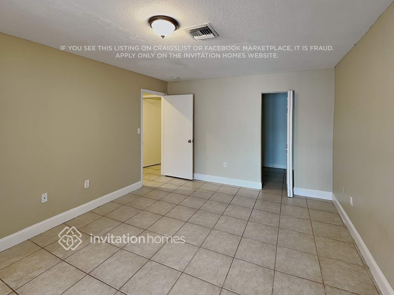 Building Photo - 9229 SW 157th Ct