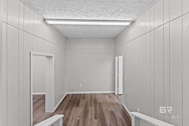 Building Photo - 321 AL-59