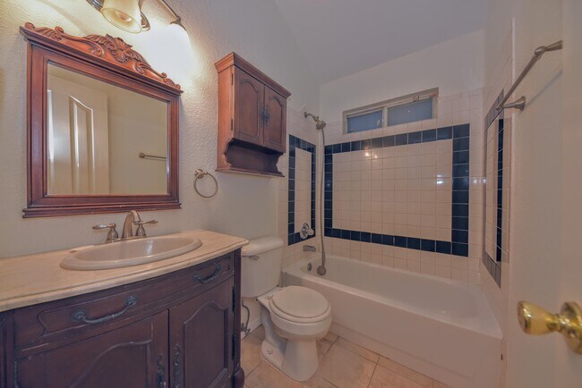 Building Photo - 1372 Michelangelo Dr