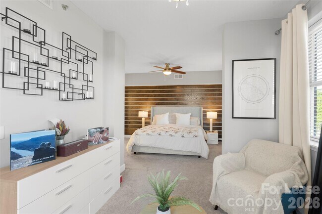 Building Photo - 1315 East Blvd