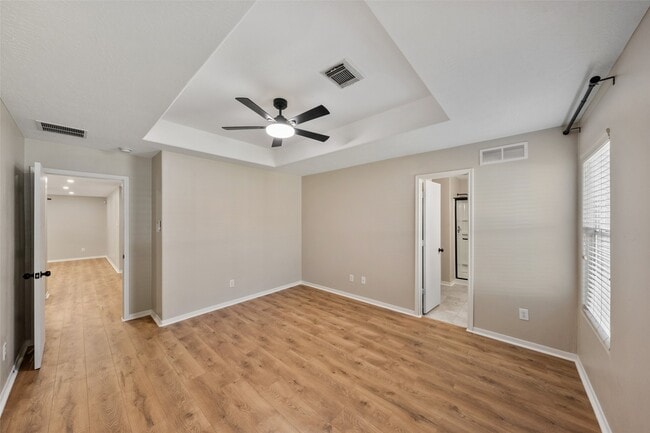 Building Photo - 7826 Chervil Ln